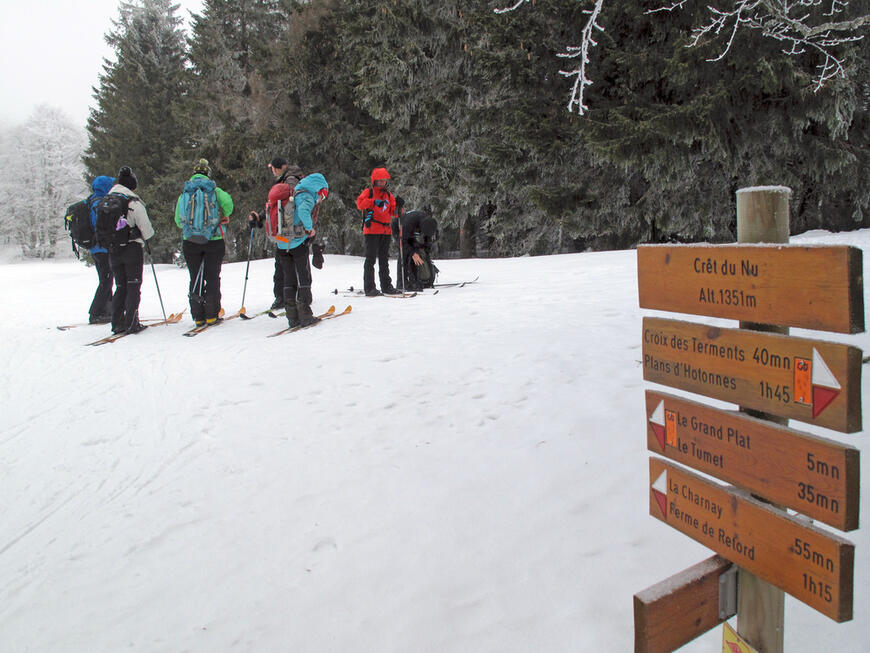 Arrivée au Crêt du Nu Arrivée au Crêt du Nu